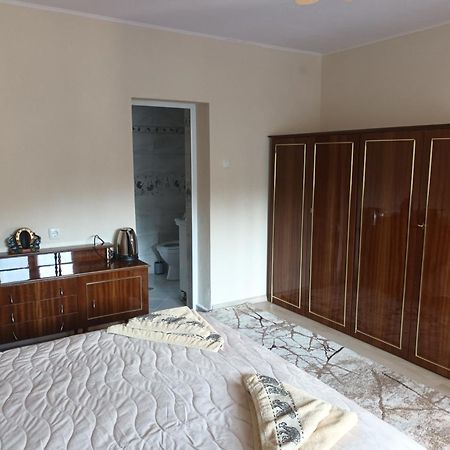 Guest House Stoletnika Яґодіна Екстер'єр фото