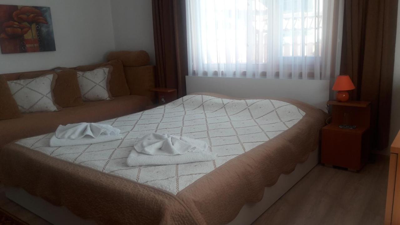 Guest House Stoletnika Яґодіна Екстер'єр фото