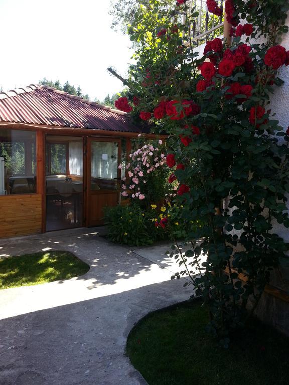 Guest House Stoletnika Яґодіна Екстер'єр фото